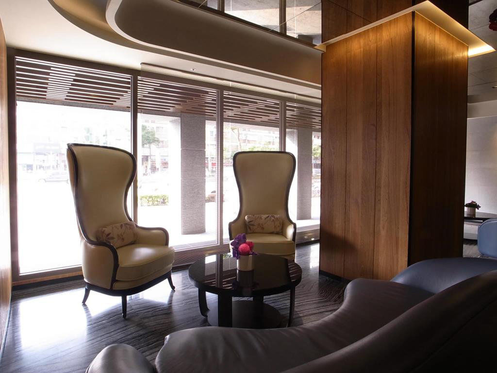 Hotel Midtown Richardson - Kaohsiung Bo'Ai Exteriör bild